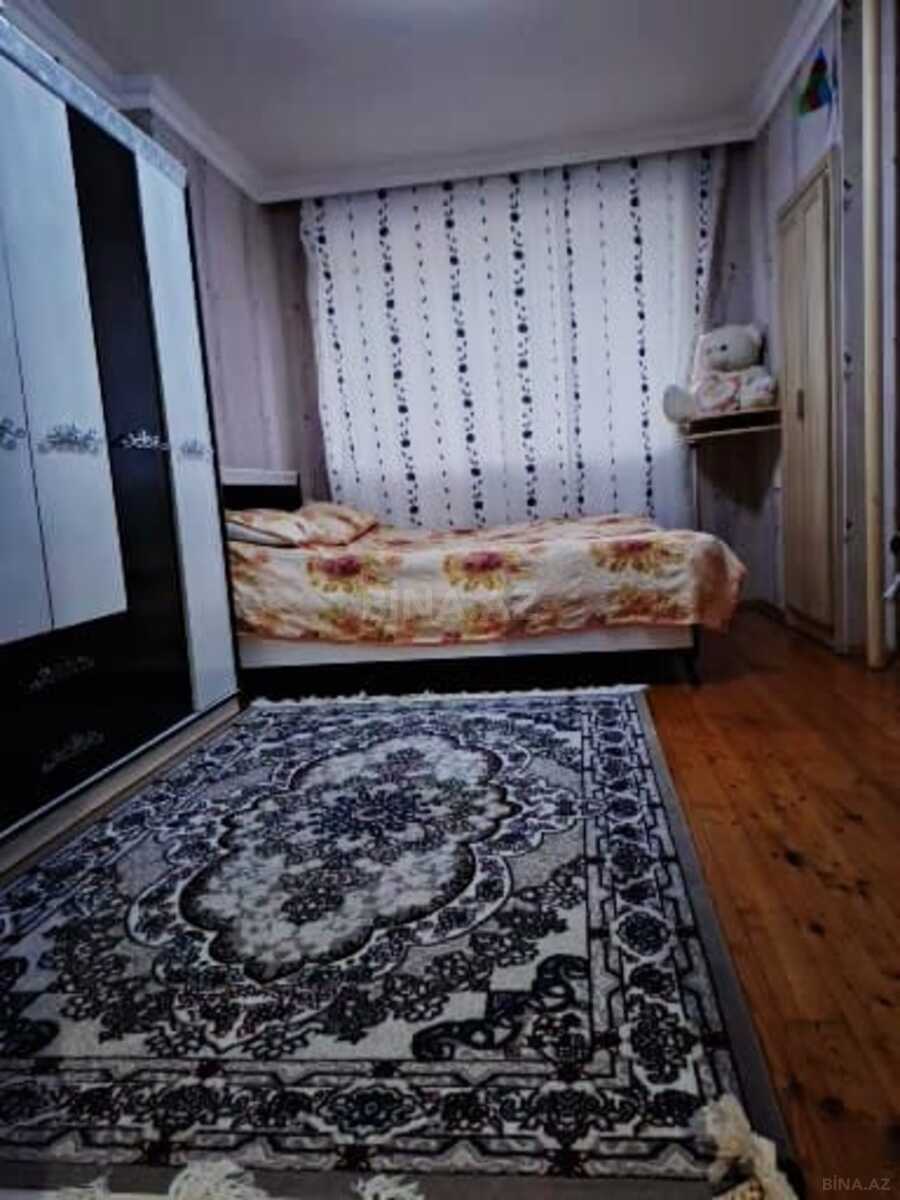 3 otaqlı Köhnə tikili, Həzi Aslanov m., Bakı