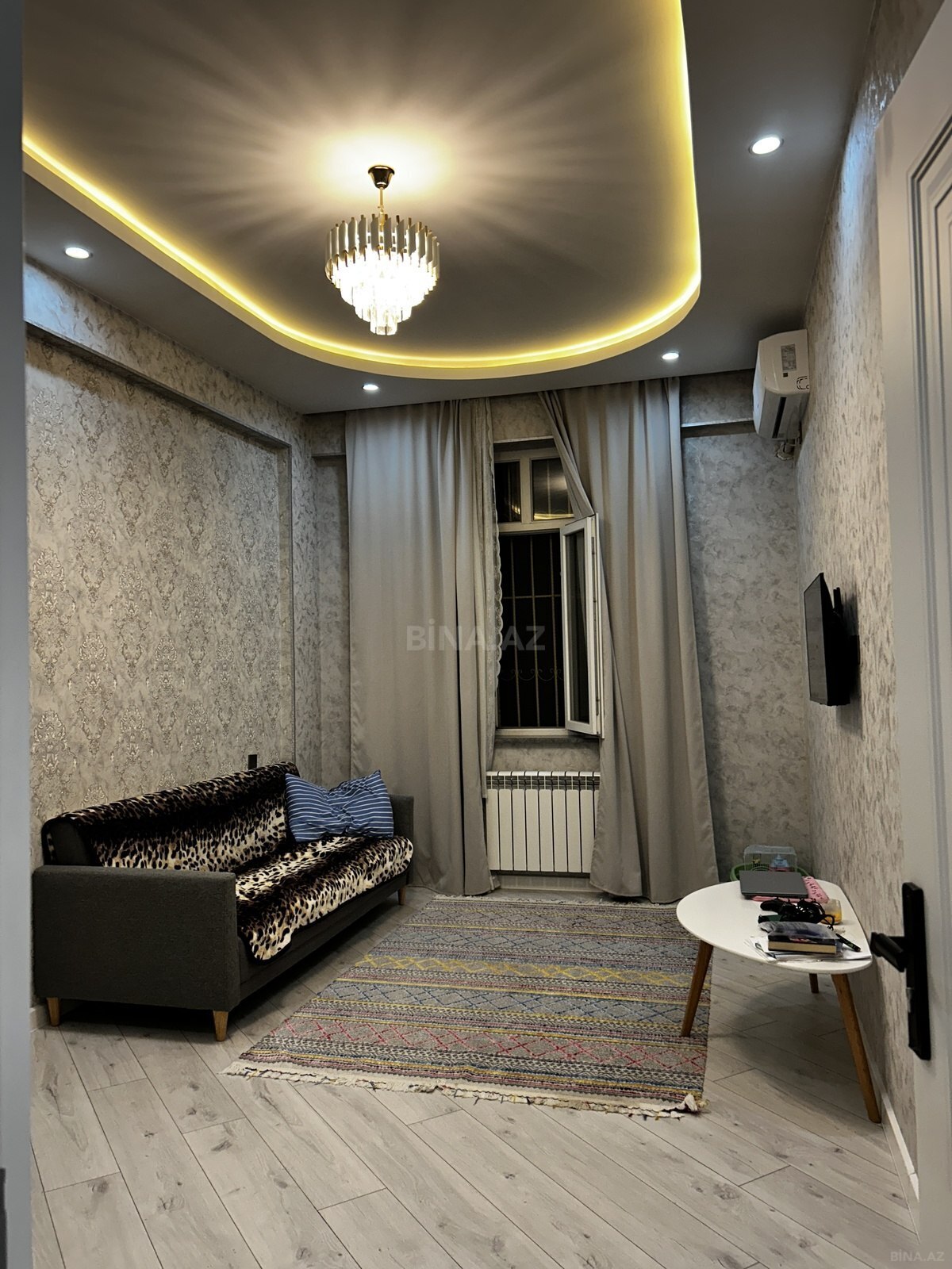 2 otaqlı Yeni tikili, Xırdalan