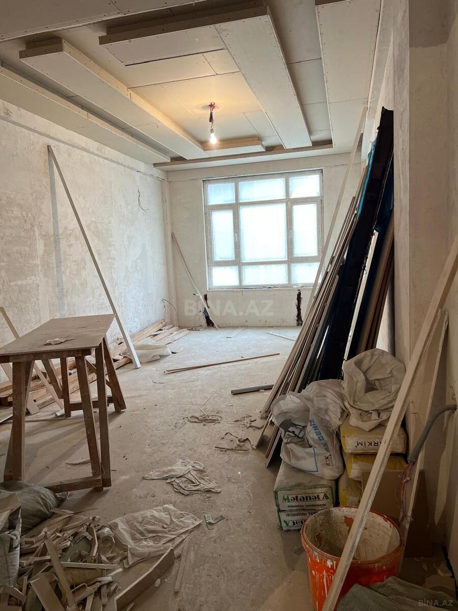 3 otaqlı Yeni tikili, Şah İsmayıl Xətai m., Bakı
