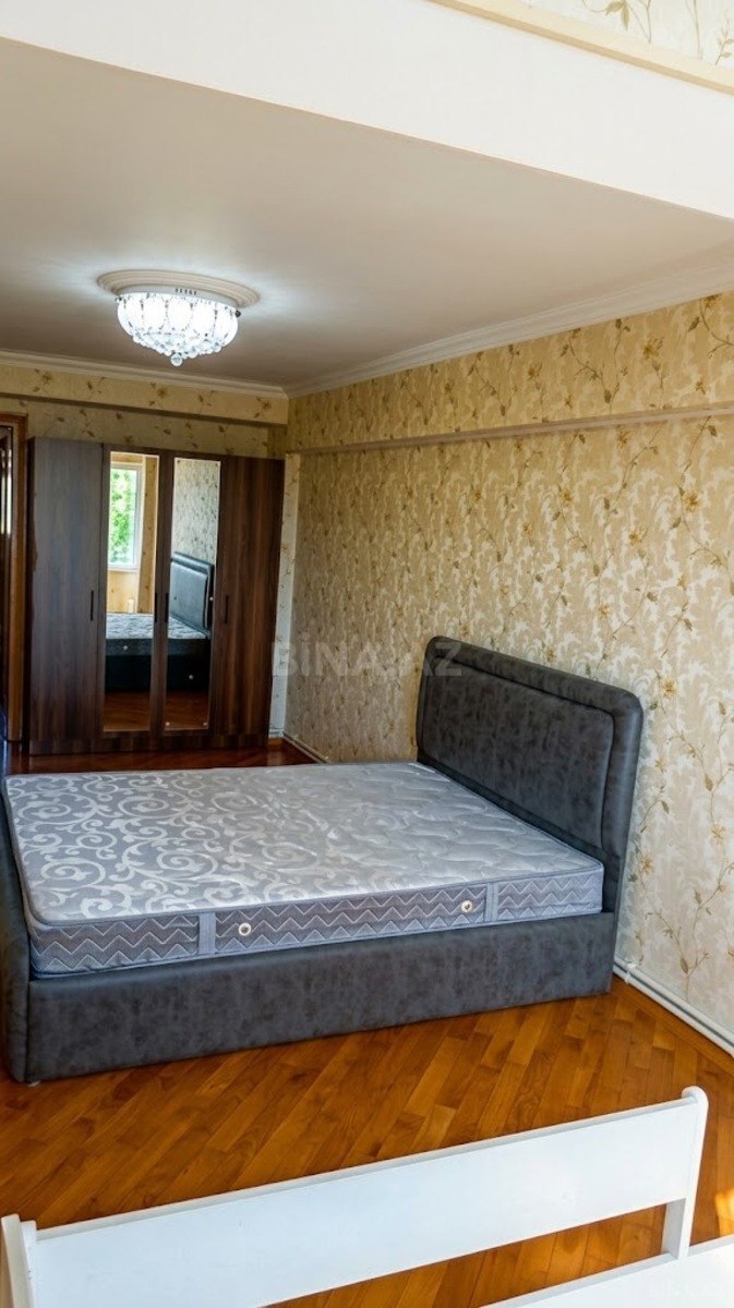 3 otaqlı Köhnə tikili, Gənclik m., Bakı