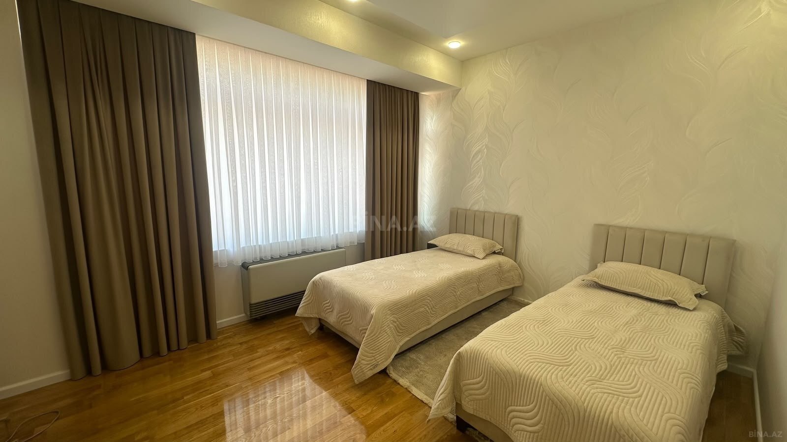 4 otaqlı Yeni tikili, İçəri Şəhər m., Bakı