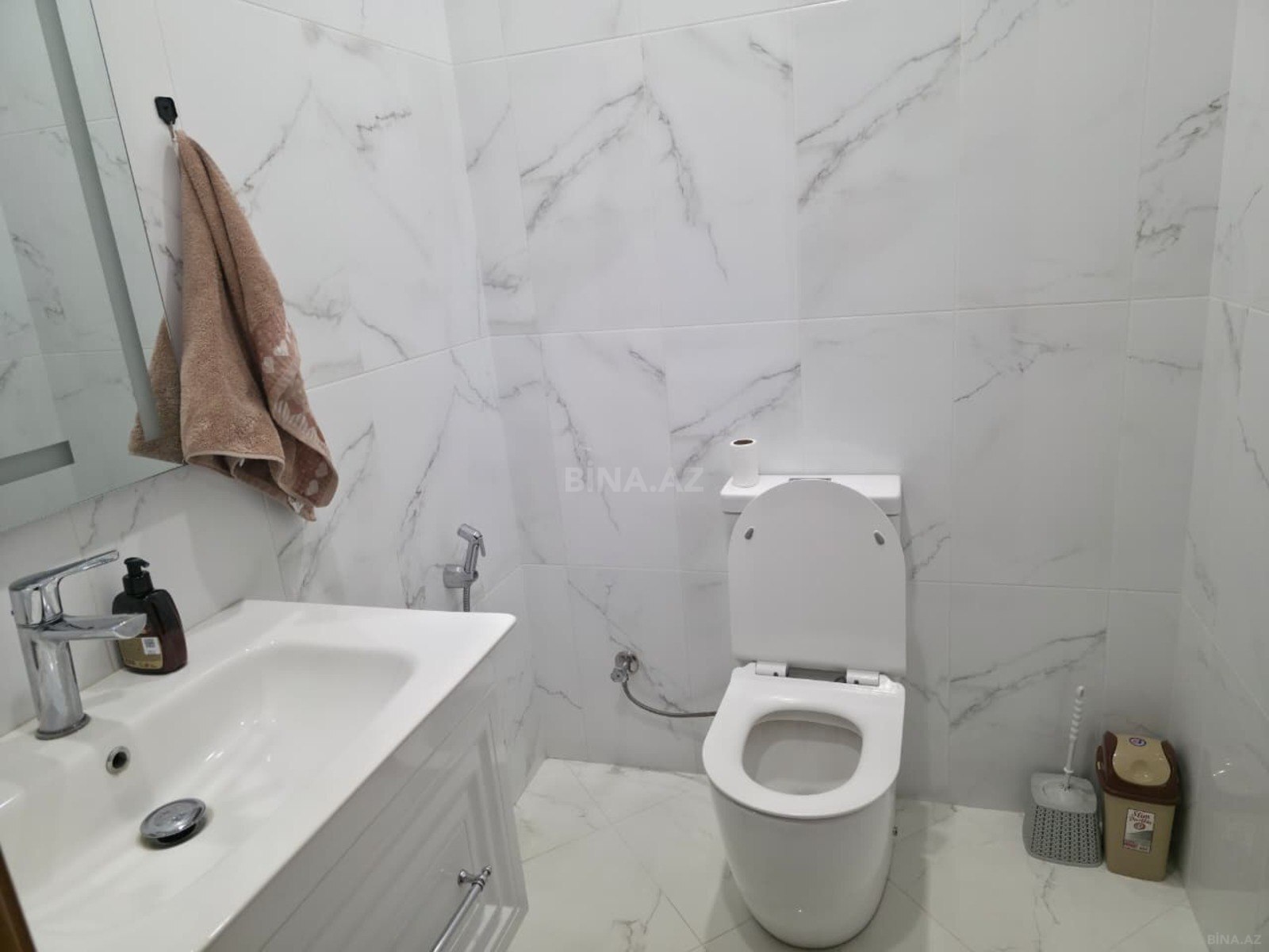 3 otaqlı Yeni tikili, Qara Qarayev m., Bakı