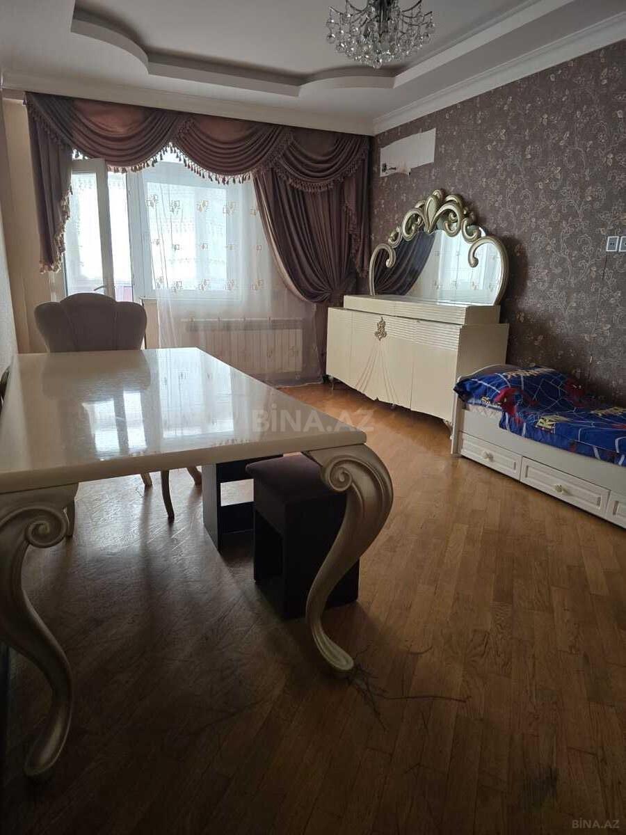 2 otaqlı Yeni tikili, İnşaatçılar m., Bakı