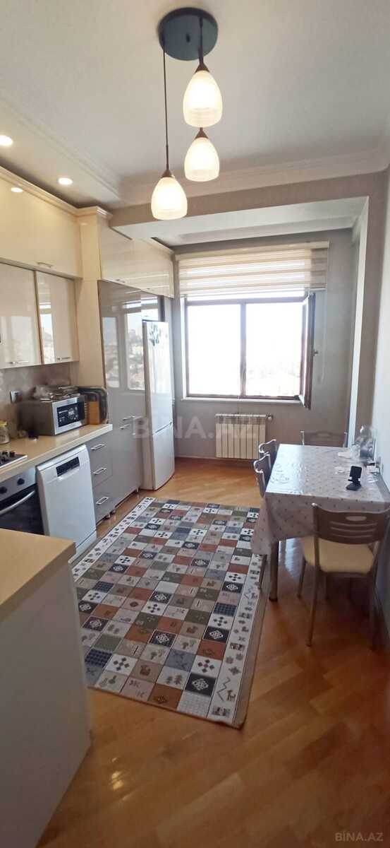 3 otaqlı Yeni tikili, Bakıxanov q., Bakı