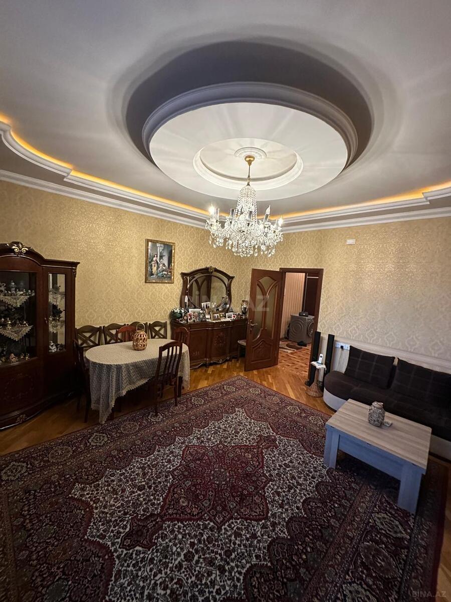 3 otaqlı Yeni tikili, Elmlər Akademiyası m., Bakı