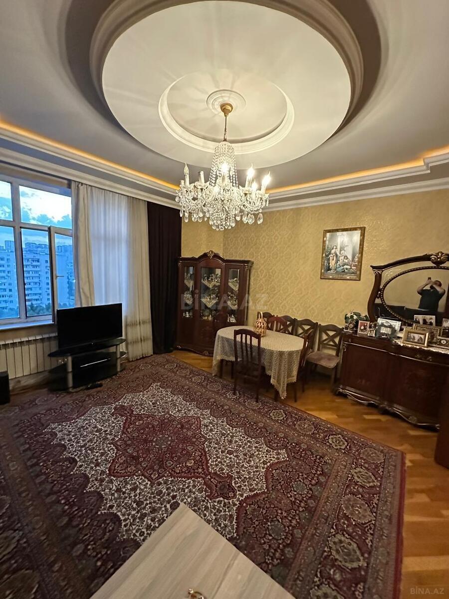 3 otaqlı Yeni tikili, Elmlər Akademiyası m., Bakı