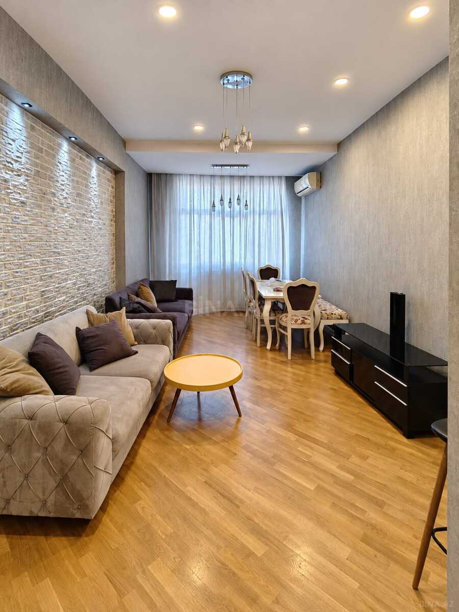 3 otaqlı Yeni tikili, Neftçilər m., Bakı
