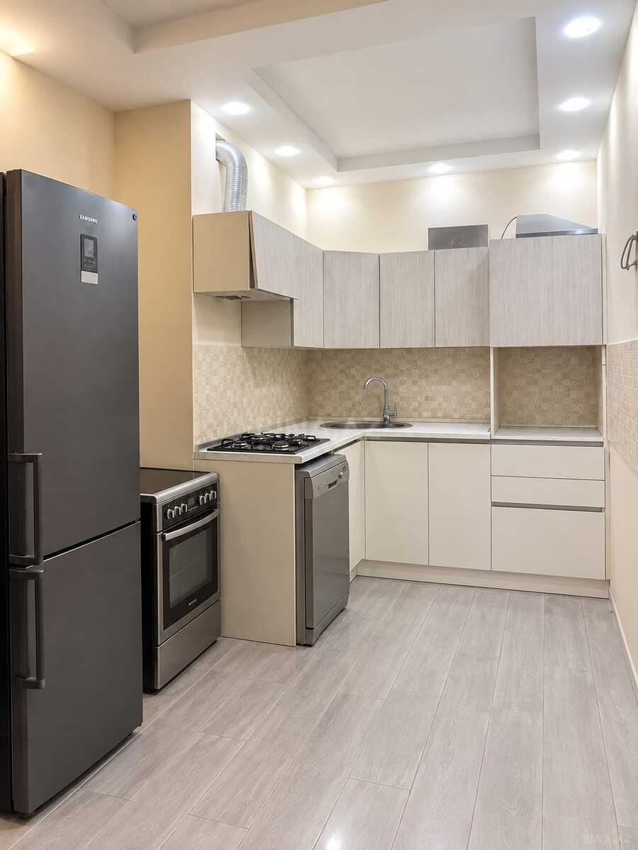 2 otaqlı Yeni tikili, 8 Noyabr m., Bakı