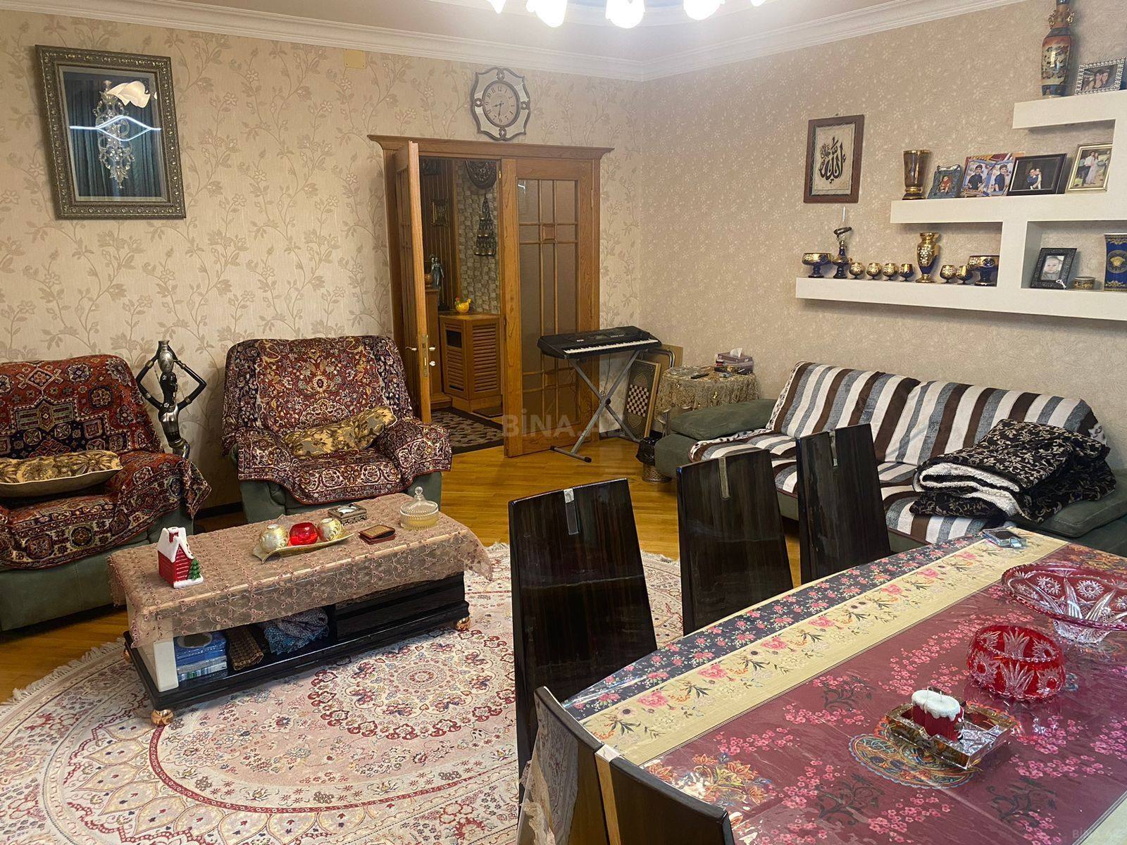 4 otaqlı Yeni tikili, Ağ şəhər q., Bakı