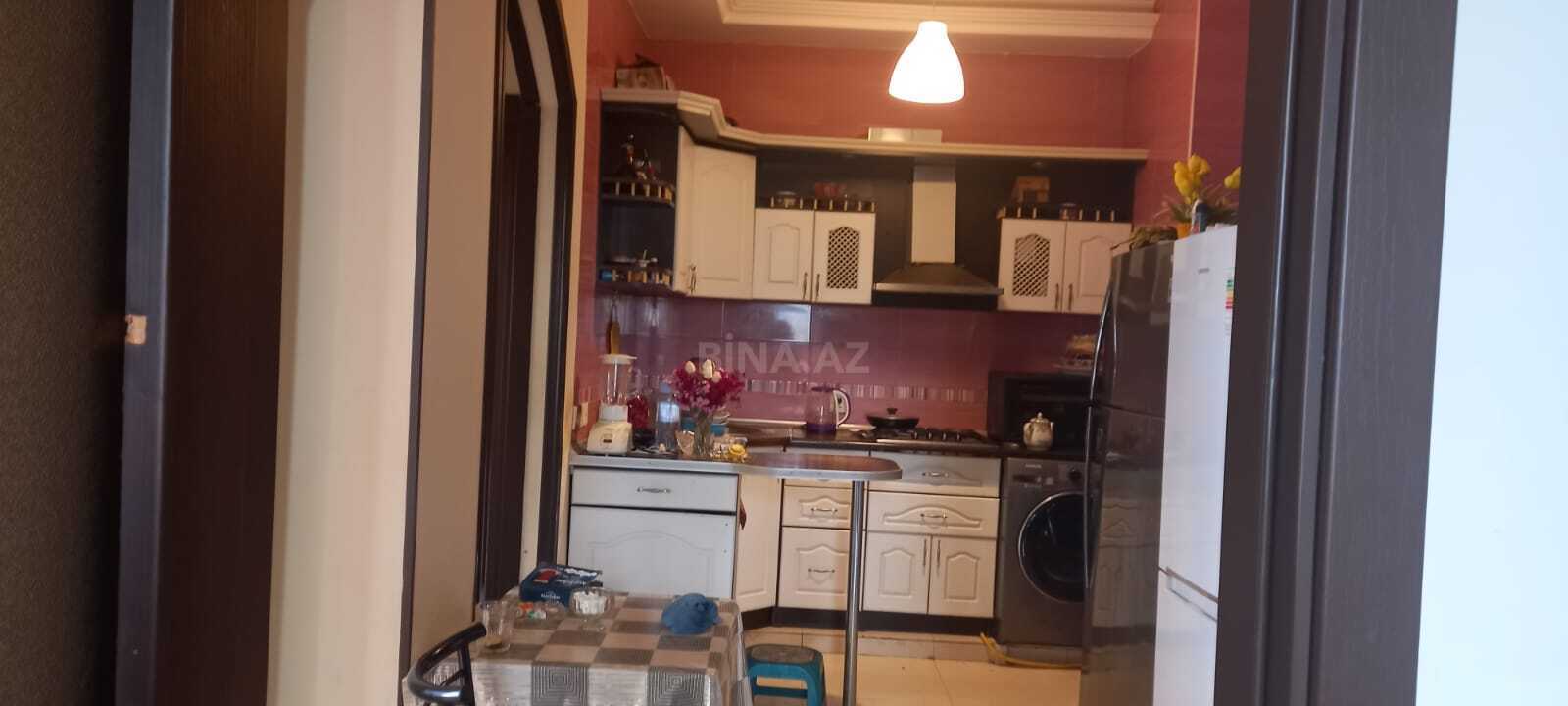 3 otaqlı Yeni tikili, Nizami m., Bakı
