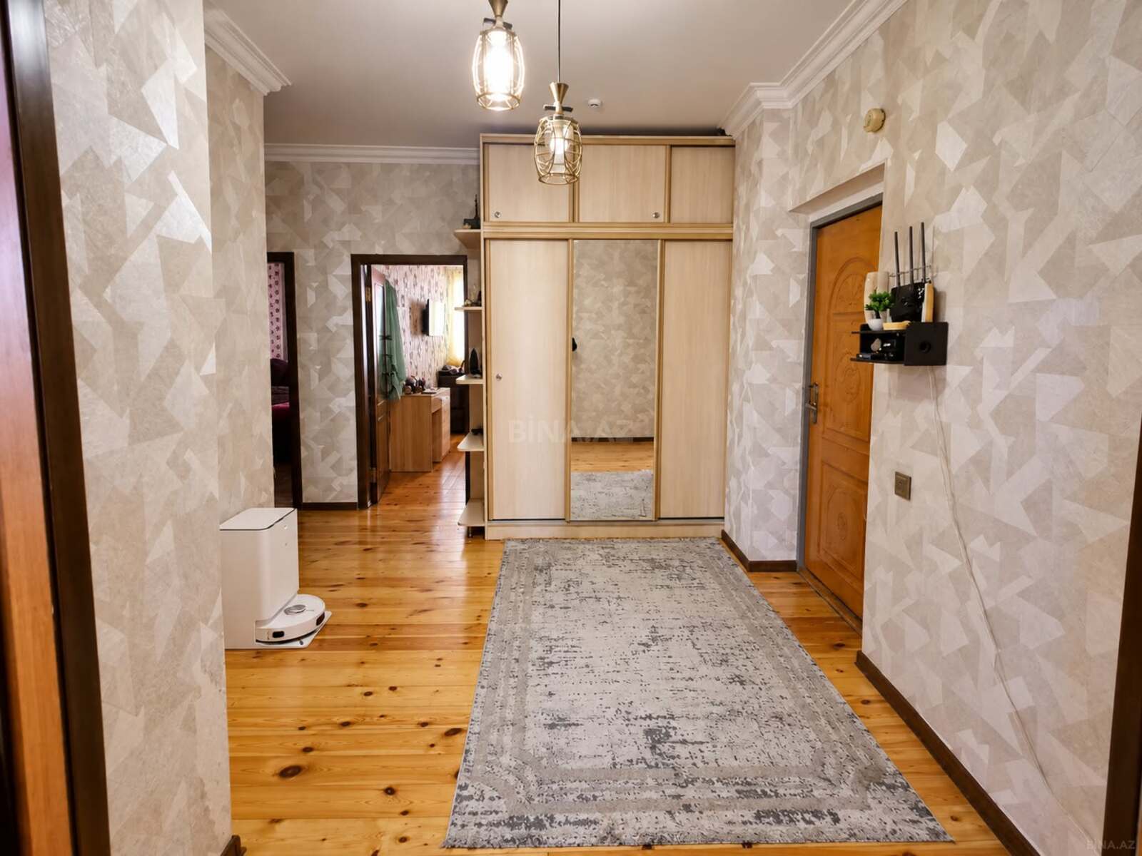 3 otaqlı Yeni tikili, Xalqlar Dostluğu m., Bakı