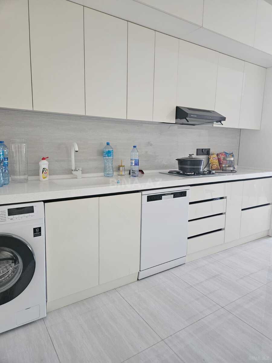3 otaqlı Yeni tikili, 8 Noyabr m., Bakı