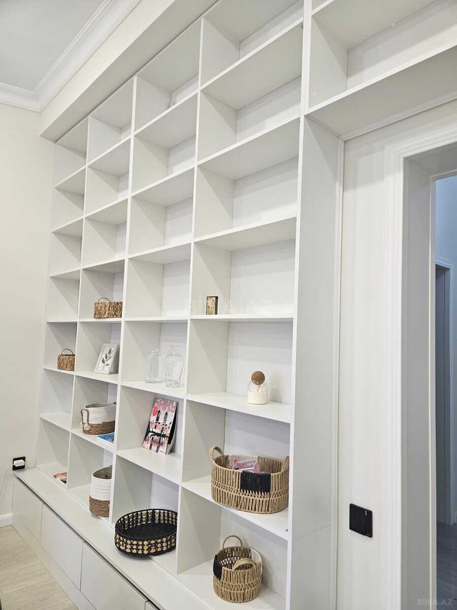 3 otaqlı Yeni tikili, 8 Noyabr m., Bakı