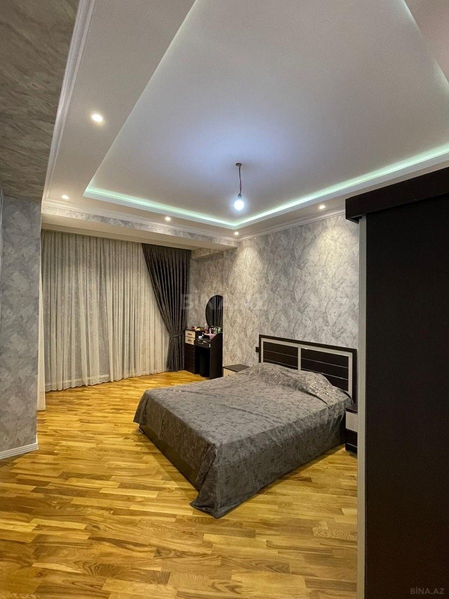 3 otaqlı Yeni tikili, Xırdalan