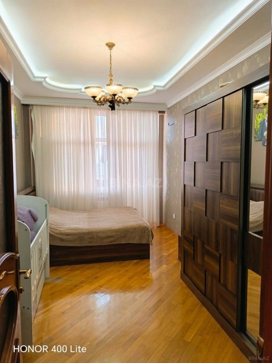 3 otaqlı Yeni tikili, Əhmədli m., Bakı