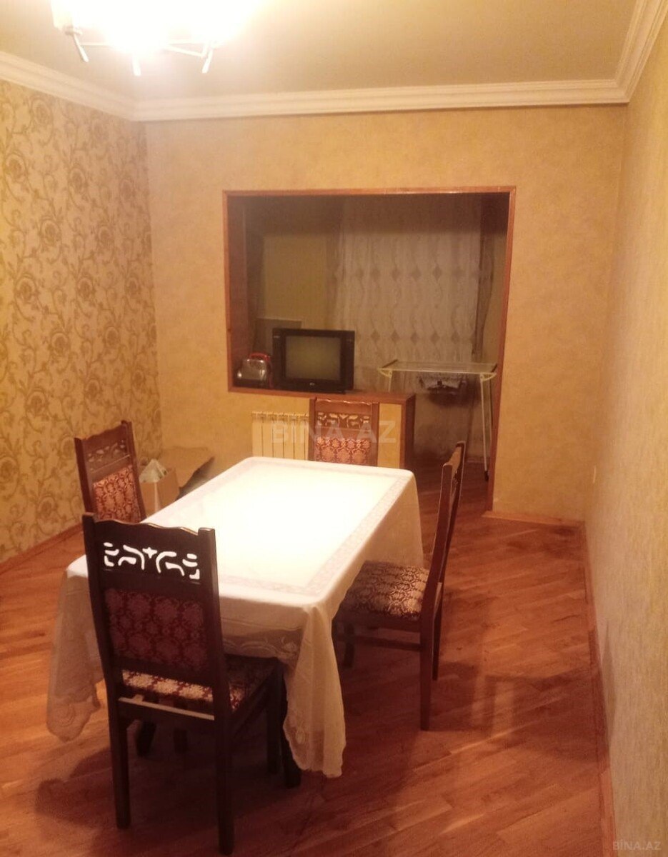 3 otaqlı Köhnə tikili, Əhmədli q., Bakı