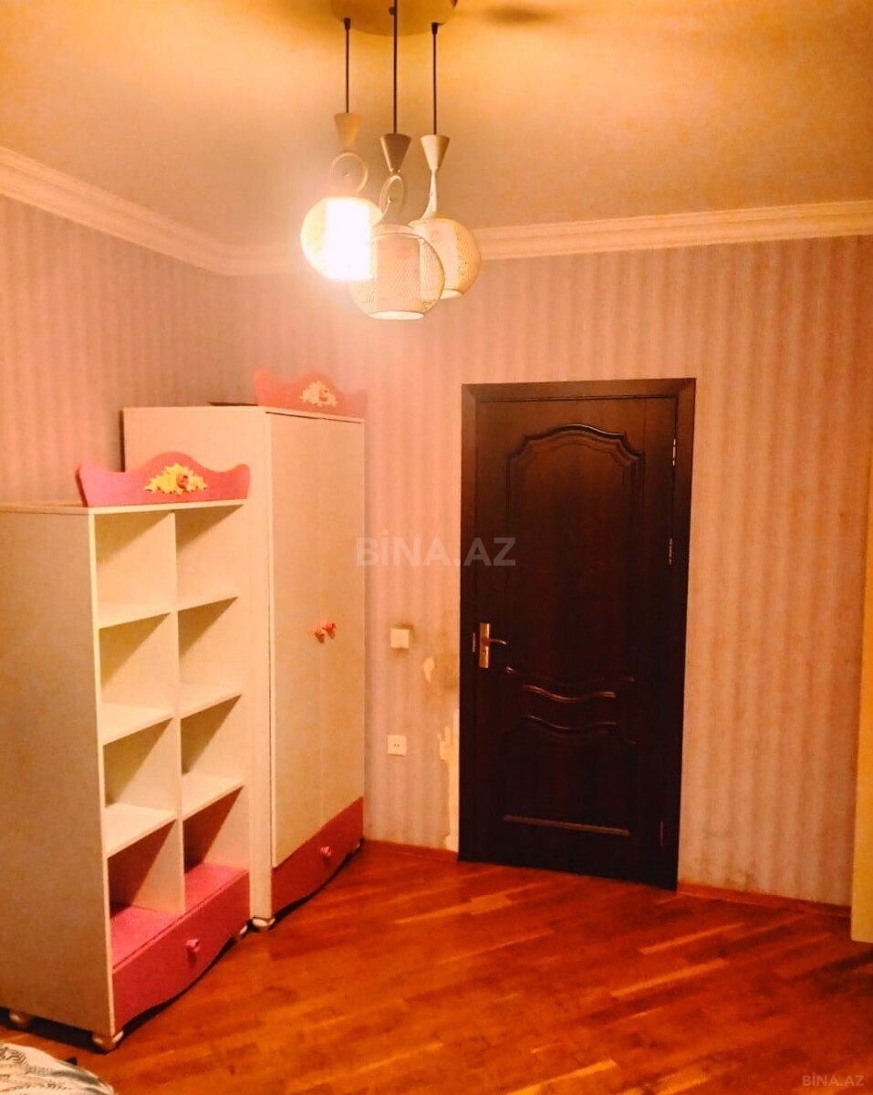 3 otaqlı Köhnə tikili, Əhmədli q., Bakı