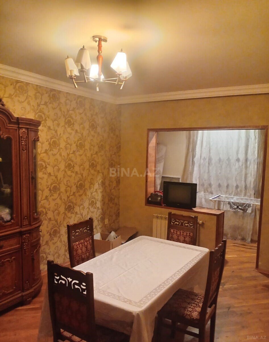 3 otaqlı Köhnə tikili, Əhmədli q., Bakı