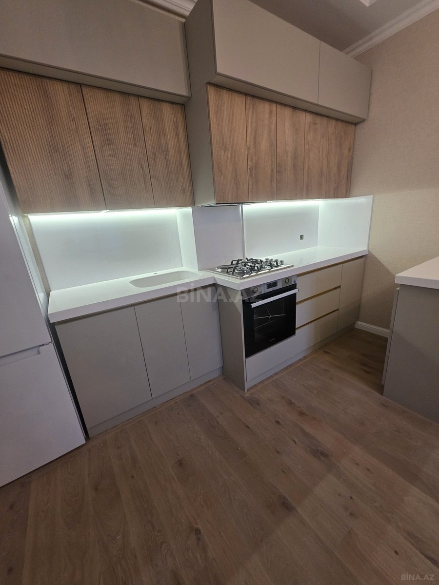 3 otaqlı Yeni tikili, İnşaatçılar m., Bakı