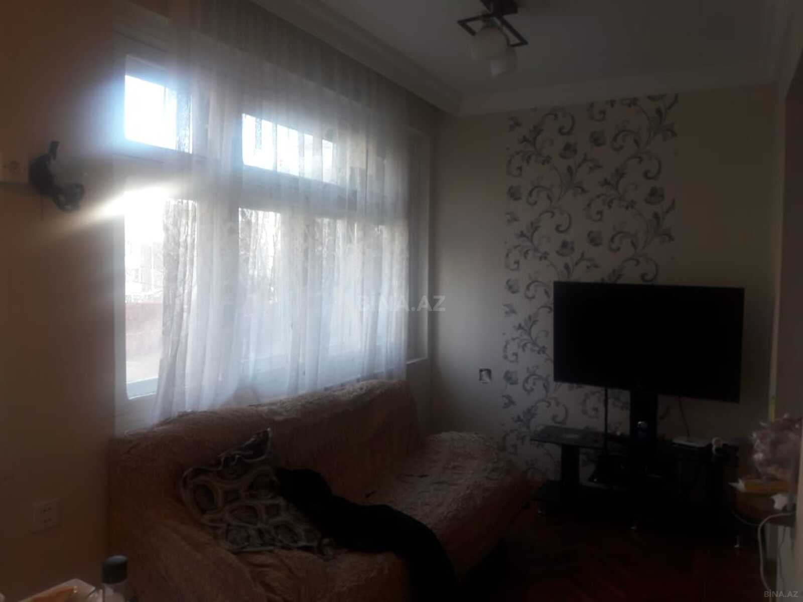 3 otaqlı Köhnə tikili, Nəsimi r., Bakı