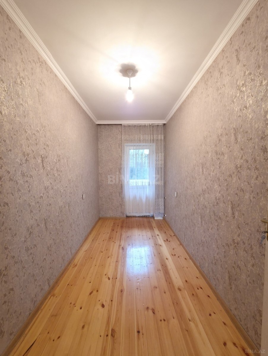 2 otaqlı Köhnə tikili, Bakıxanov q., Bakı