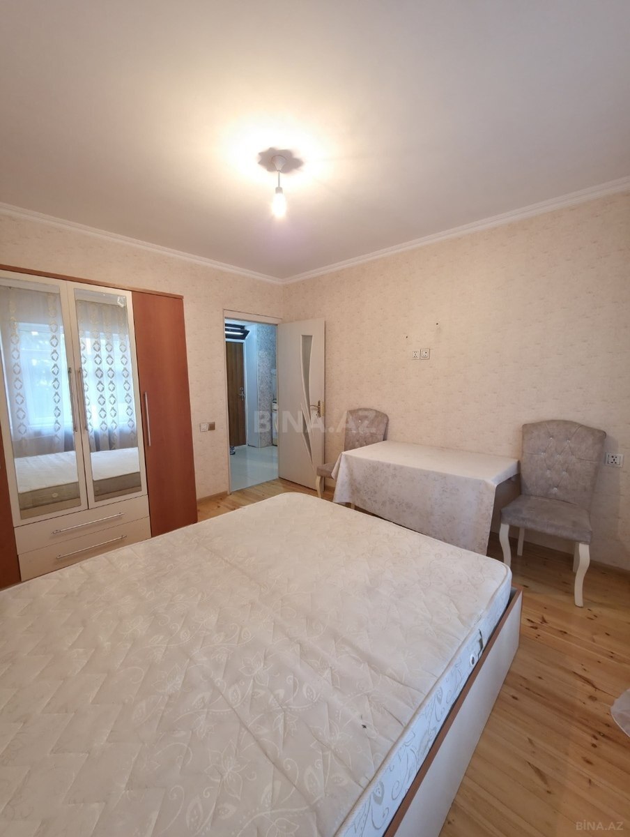 2 otaqlı Köhnə tikili, Bakıxanov q., Bakı