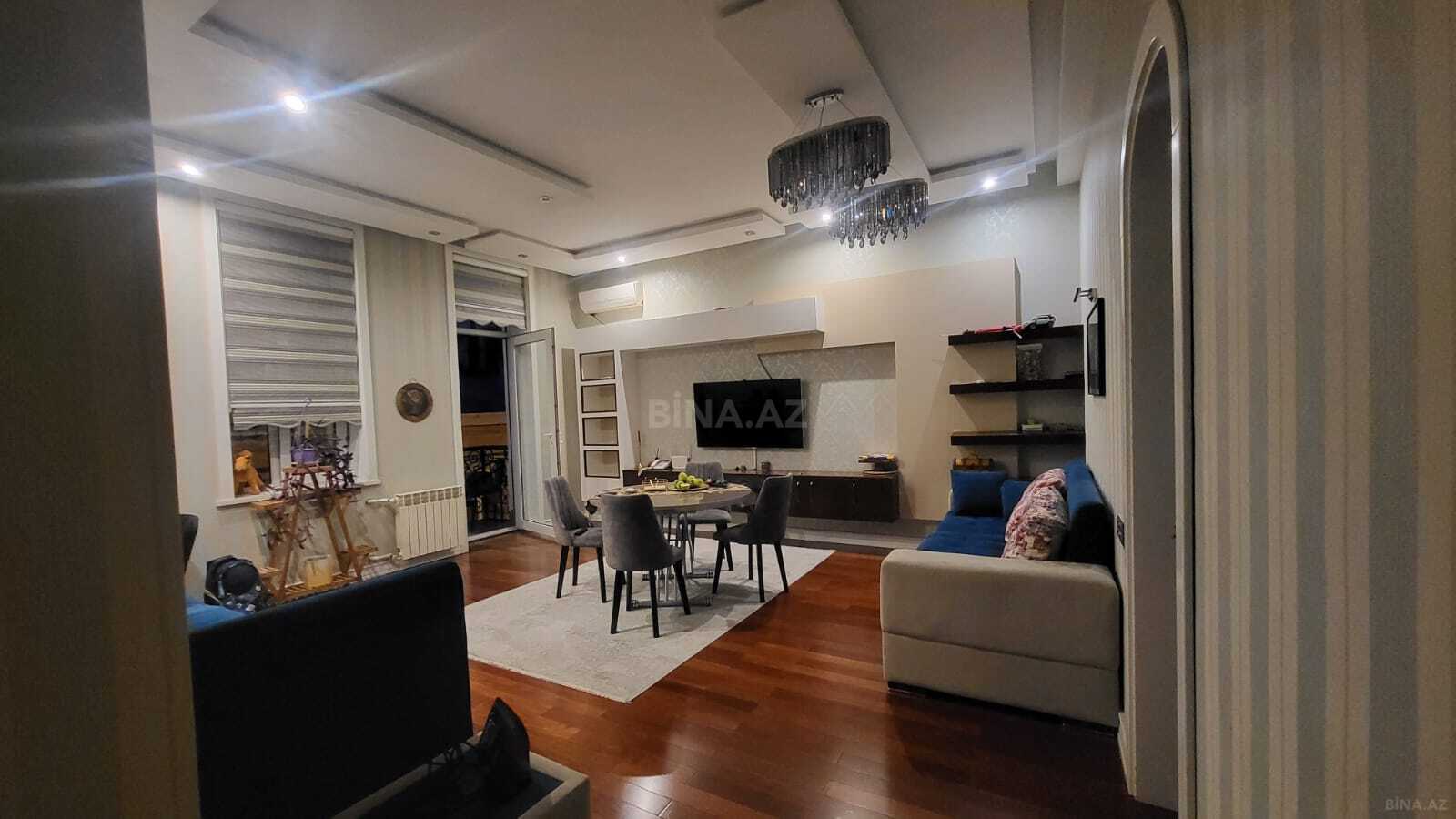 3 otaqlı Köhnə tikili, Sahil m., Bakı