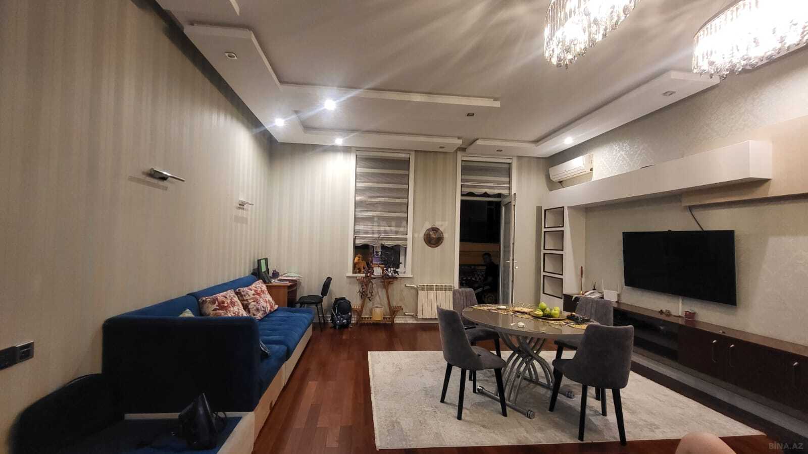 3 otaqlı Köhnə tikili, Sahil m., Bakı