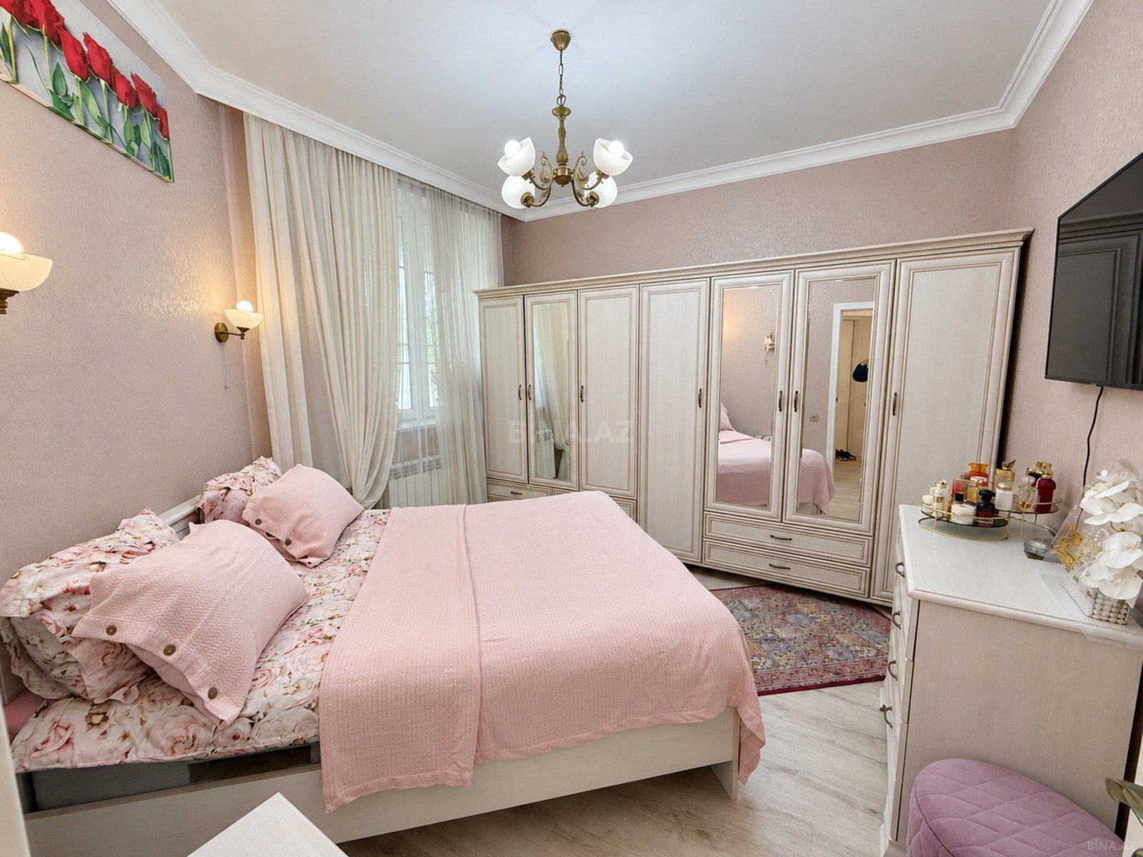 2 otaqlı Köhnə tikili, 28 May m., Bakı