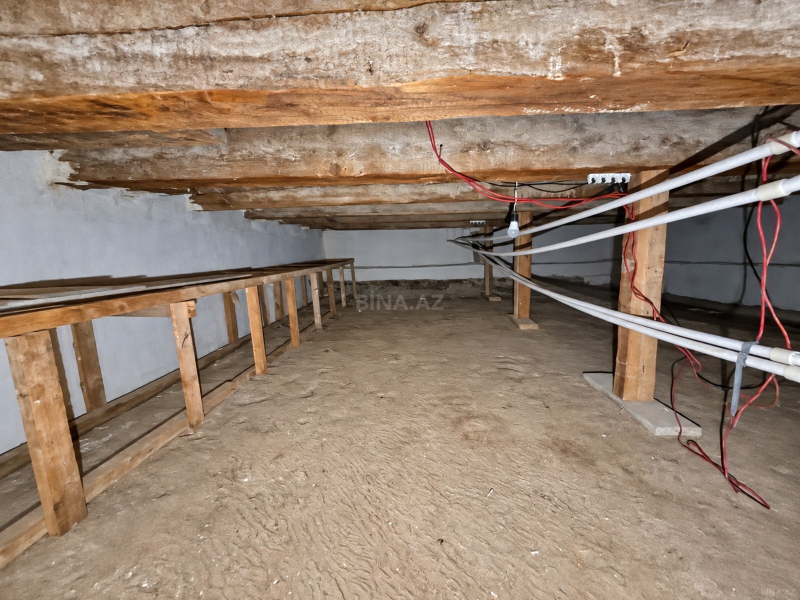 2 otaqlı Köhnə tikili, 28 May m., Bakı