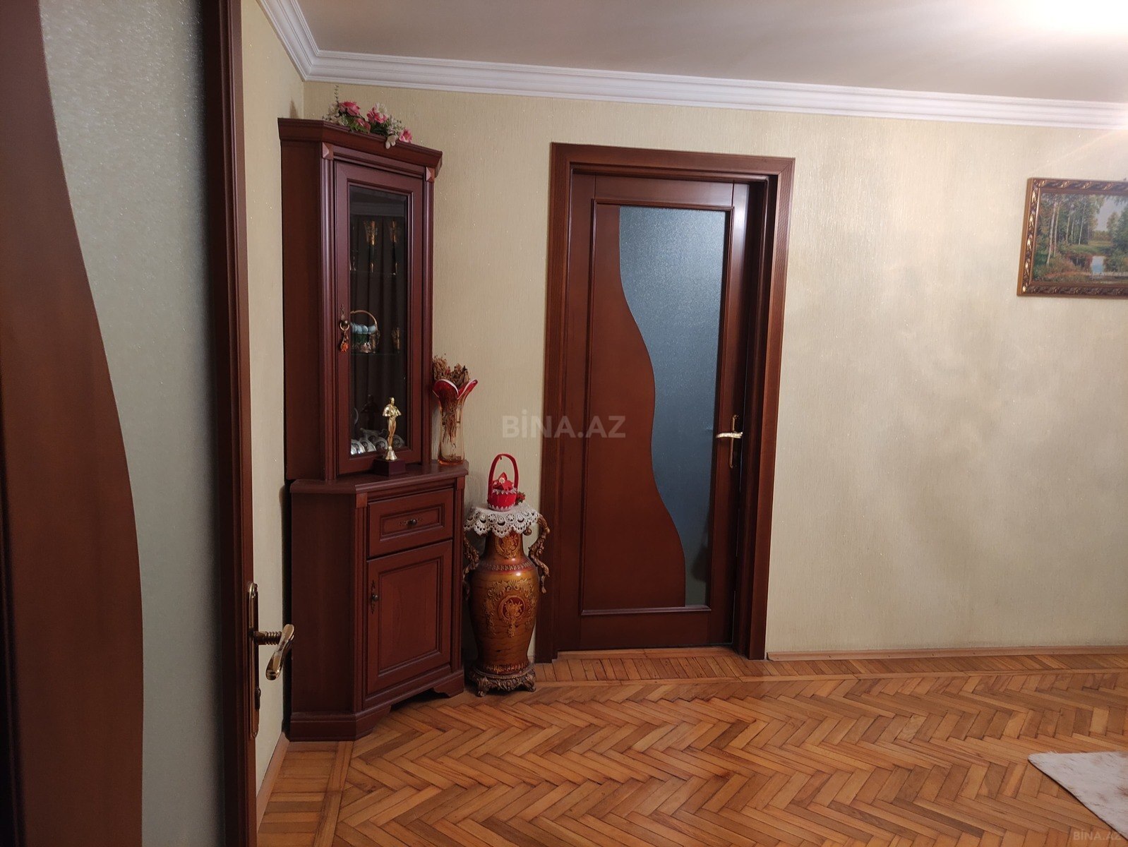 2 otaqlı Köhnə tikili, Bakmil m., Bakı