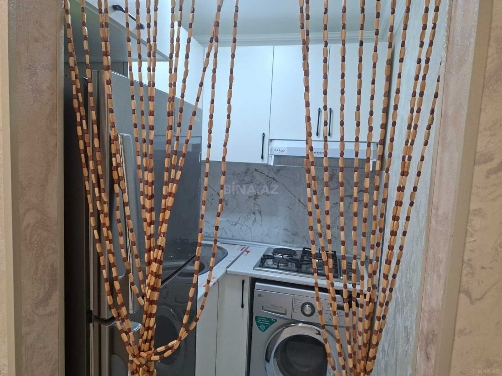 2 otaqlı Köhnə tikili, İnşaatçılar m., Bakı