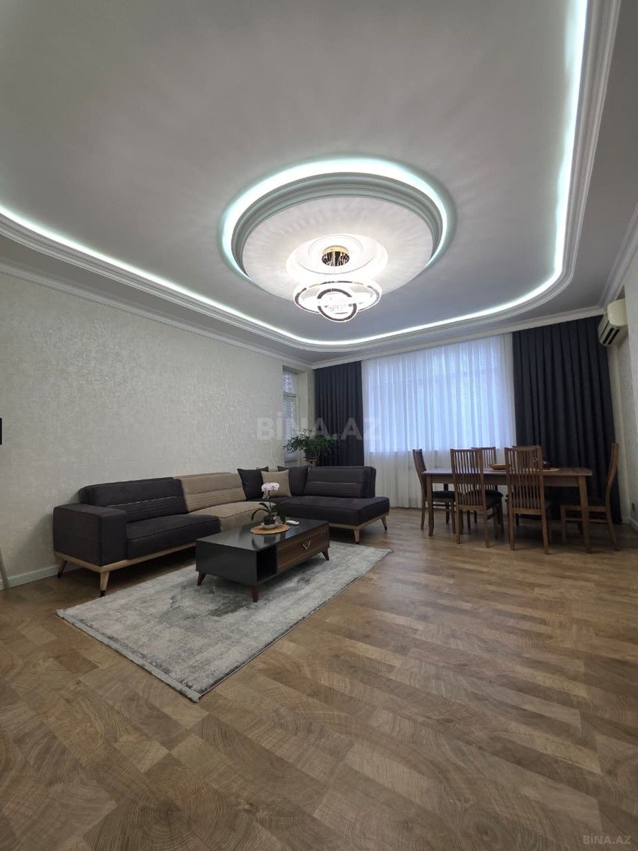 3 otaqlı Yeni tikili, Yeni Yasamal q., Bakı