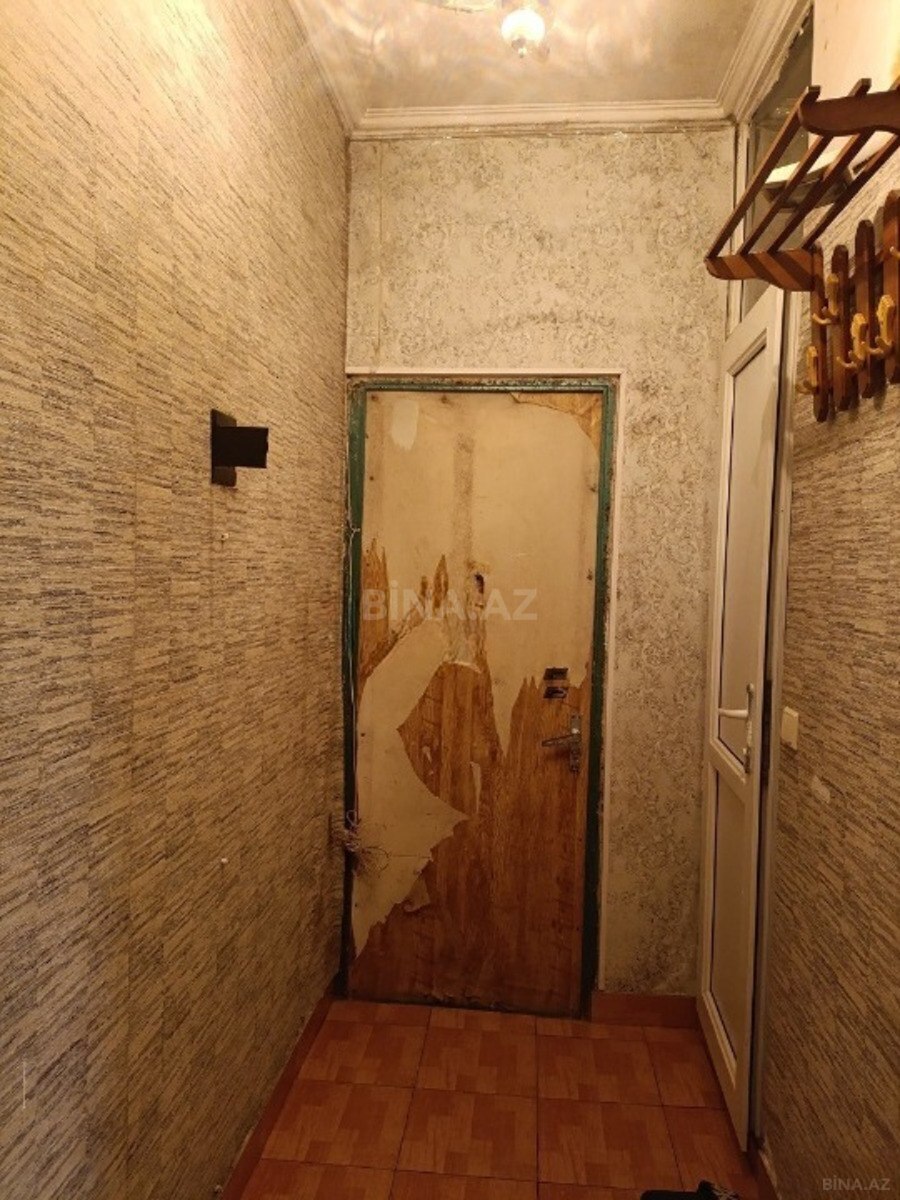 2 otaqlı Köhnə tikili, Memar Əcəmi m., Bakı