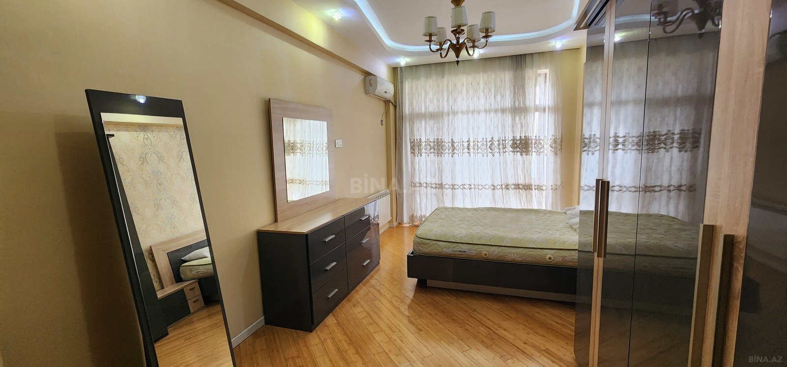 2 otaqlı Yeni tikili, Elmlər Akademiyası m., Bakı