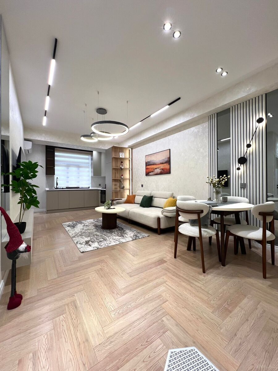 2 otaqlı Yeni tikili, 8 Noyabr m., Bakı