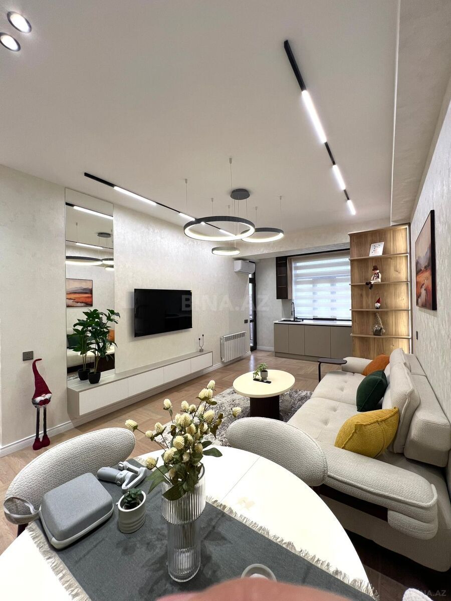 2 otaqlı Yeni tikili, 8 Noyabr m., Bakı