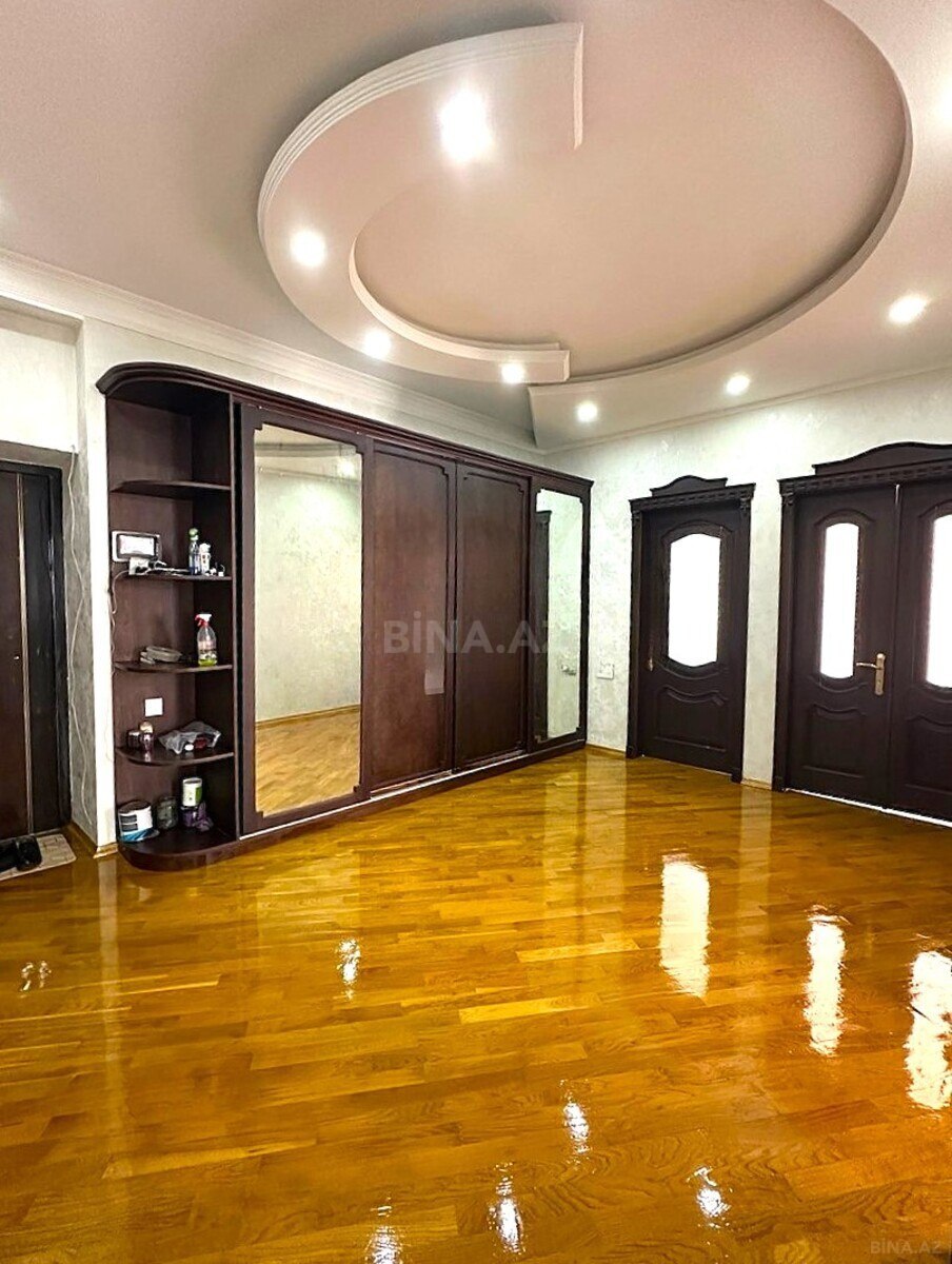 3 otaqlı Yeni tikili, Elmlər Akademiyası m., Bakı