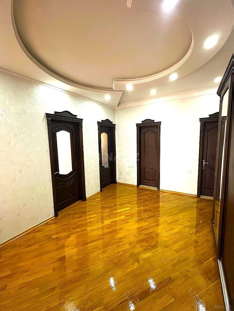 3 otaqlı Yeni tikili, Elmlər Akademiyası m., Bakı