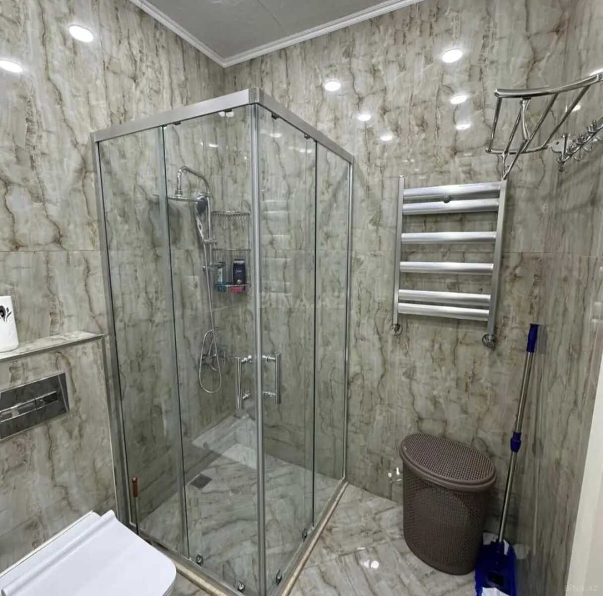 3 otaqlı Yeni tikili, Şah İsmayıl Xətai m., Bakı