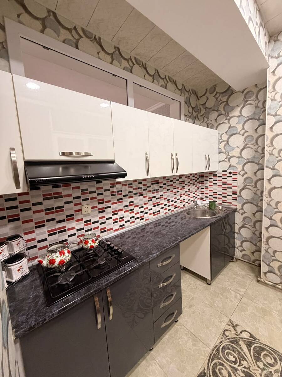 3 otaqlı Köhnə tikili, Nəsimi m., Bakı