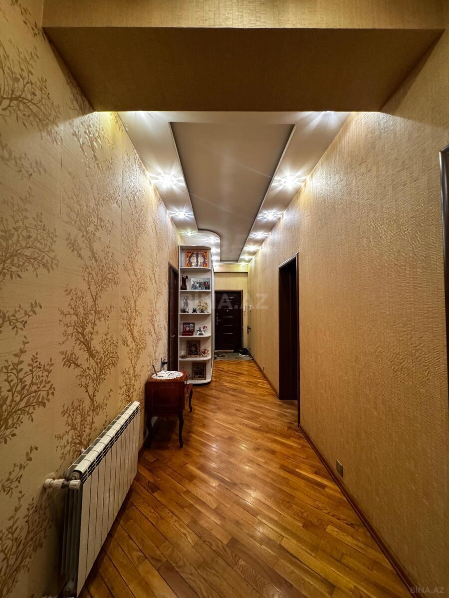 2 otaqlı Yeni tikili, 8 Noyabr m., Bakı