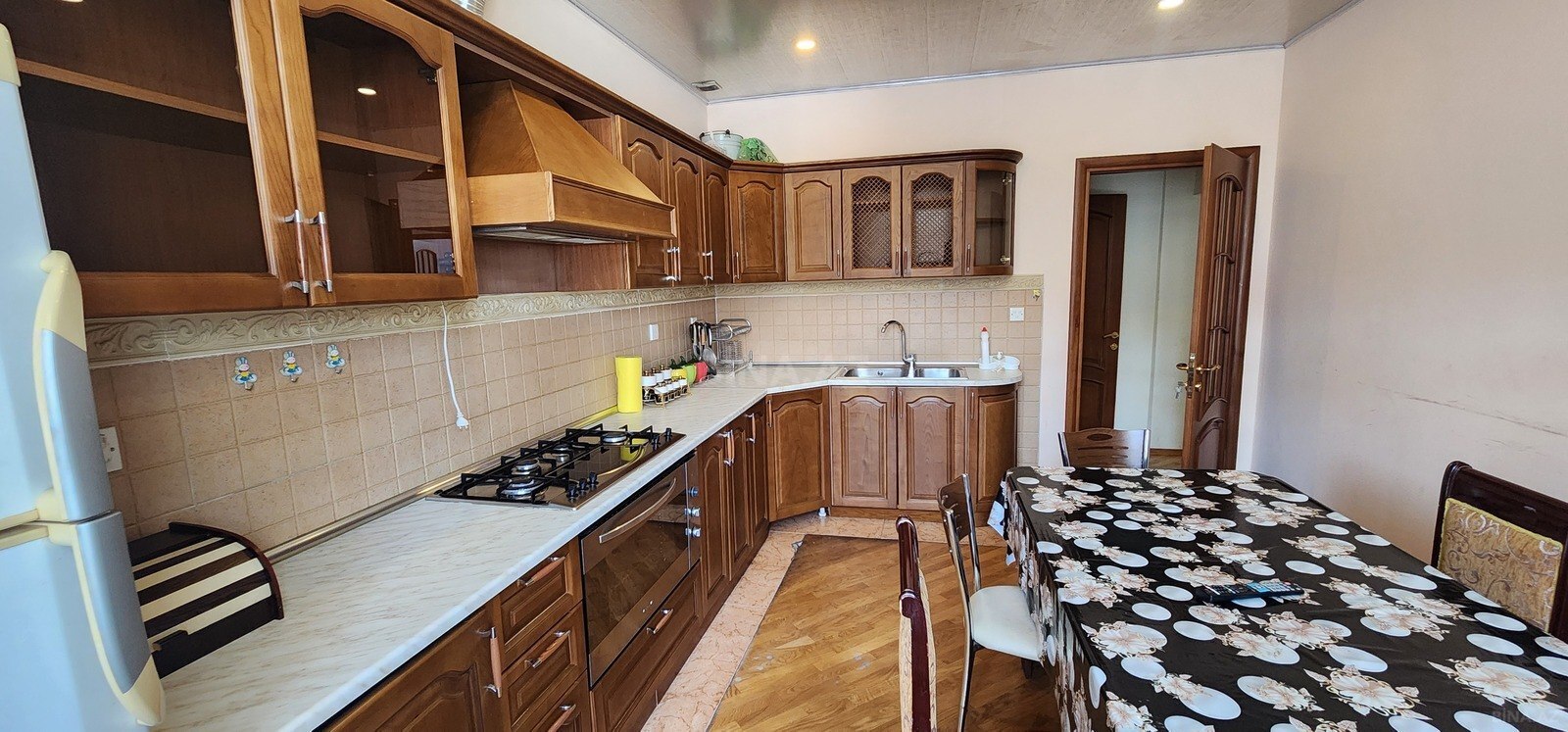 3 otaqlı Yeni tikili, İnşaatçılar m., Bakı
