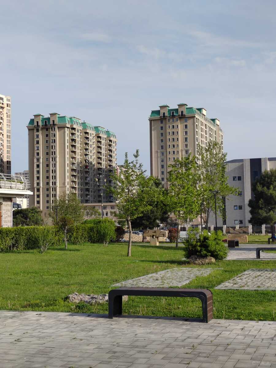 3 otaqlı Yeni tikili, Şah İsmayıl Xətai m., Bakı