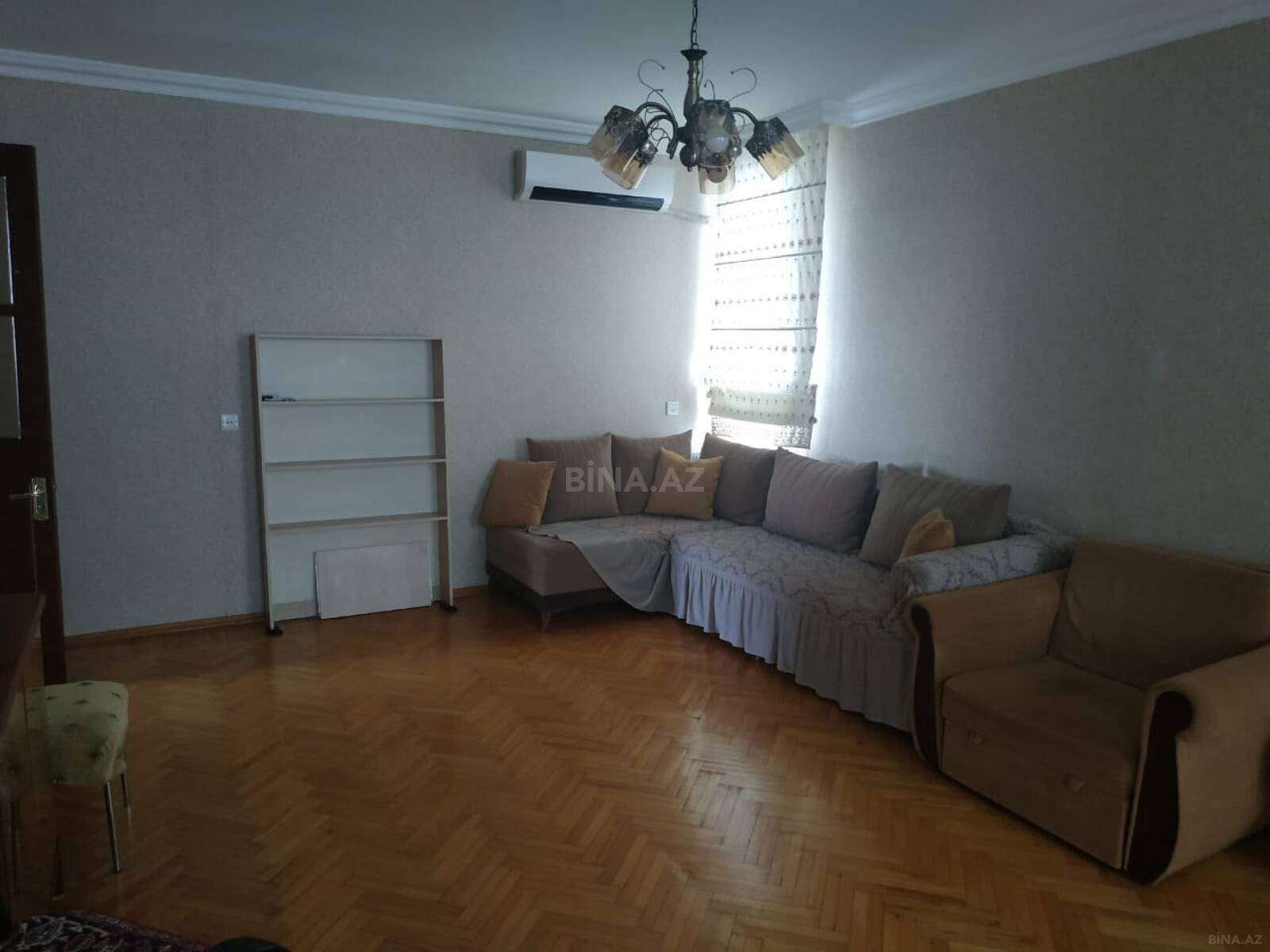 2 otaqlı Köhnə tikili, 28 May m., Bakı