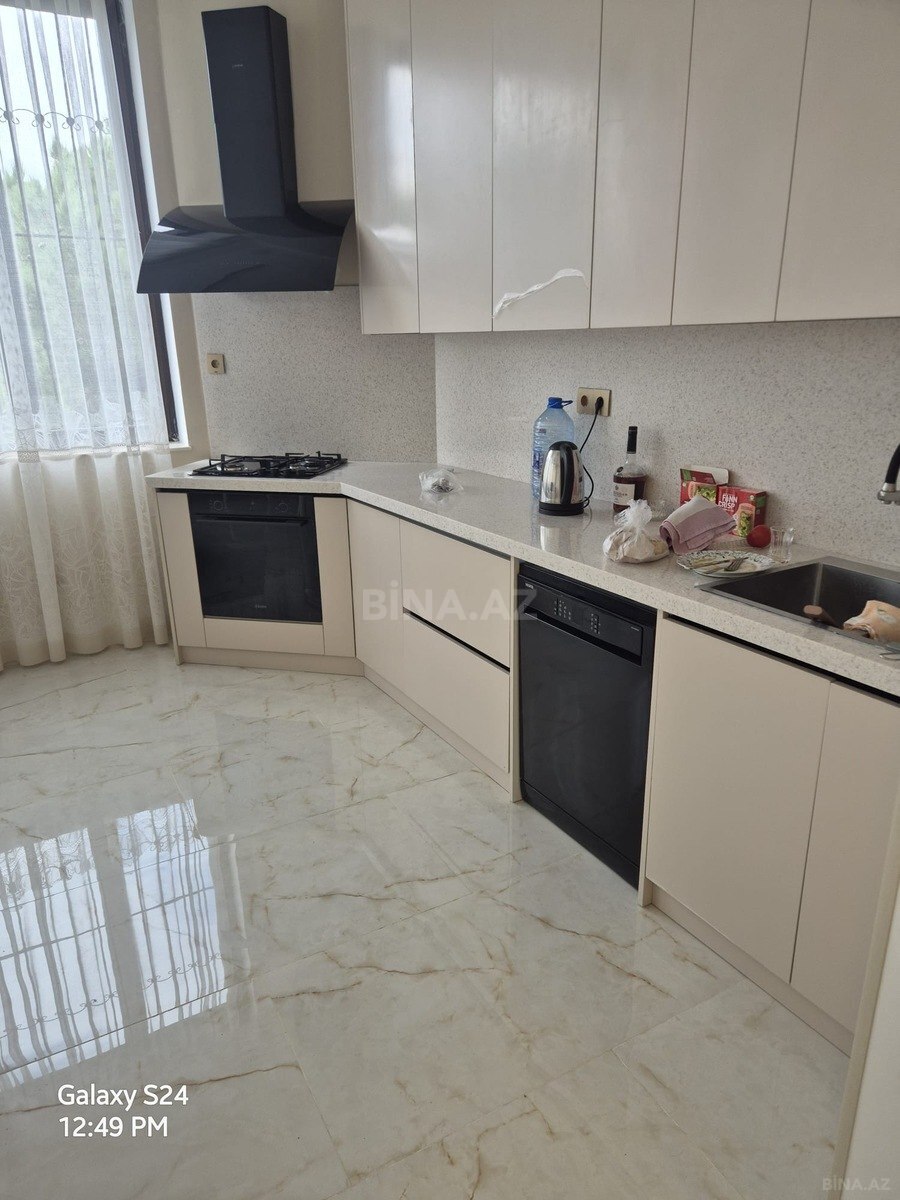 3 otaqlı Yeni tikili, Elmlər Akademiyası m., Bakı