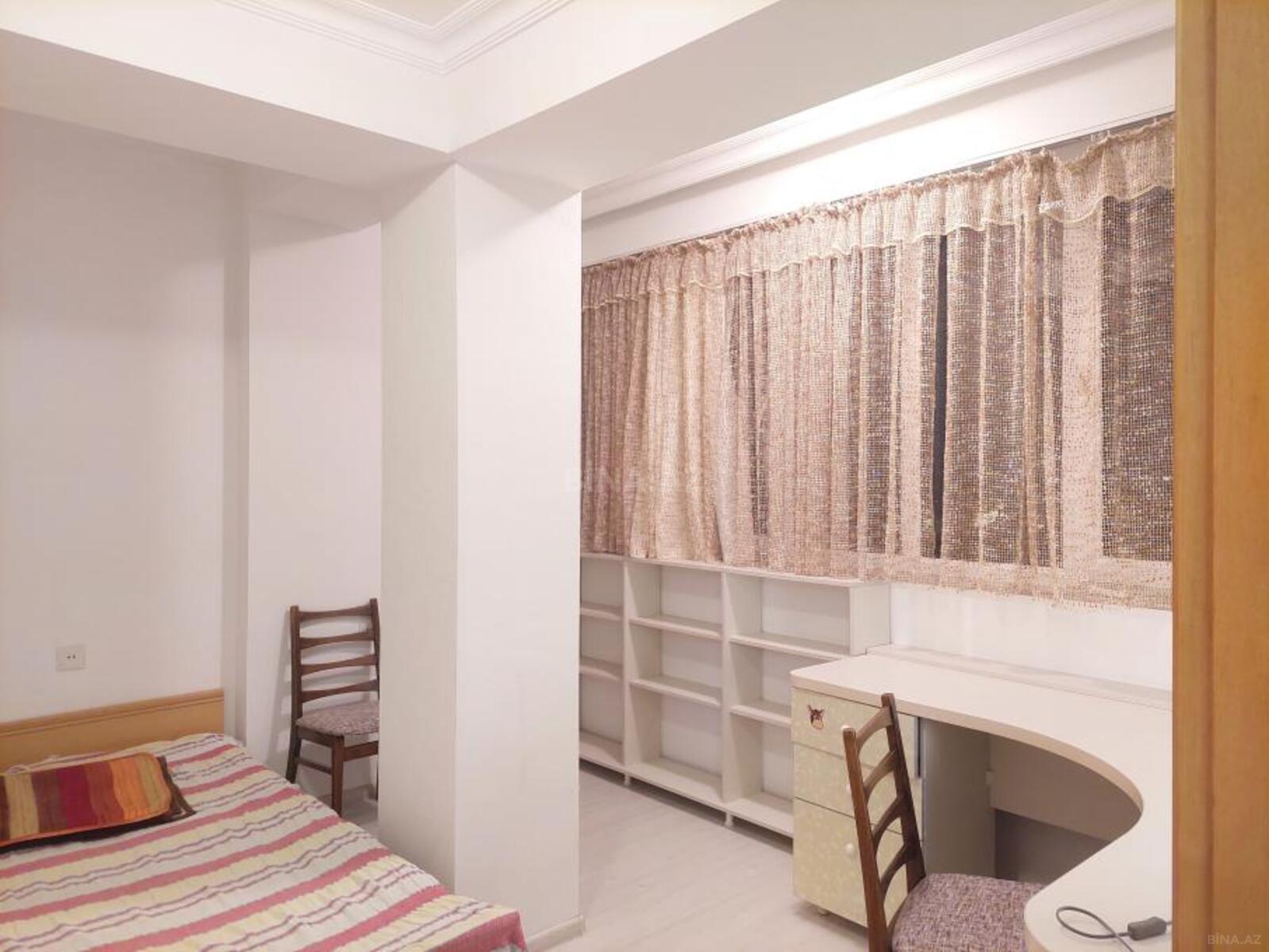 3 otaqlı Yeni tikili, Elmlər Akademiyası m., Bakı
