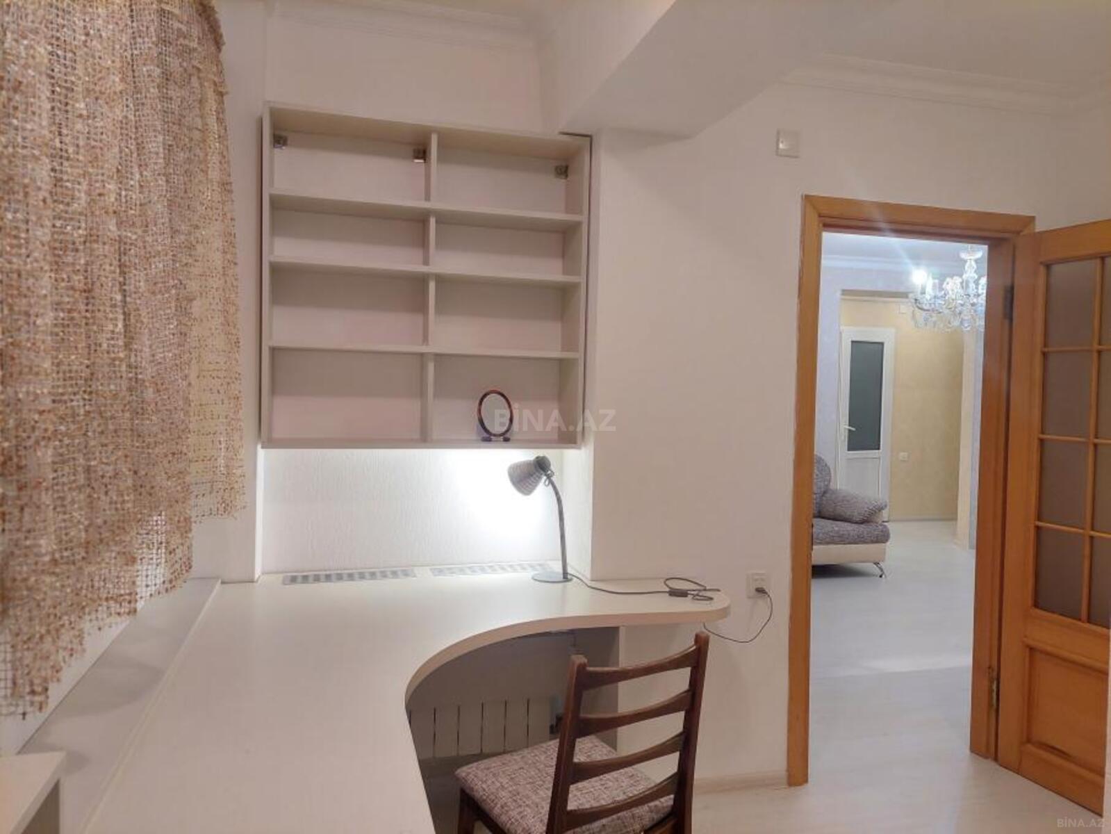 3 otaqlı Yeni tikili, Elmlər Akademiyası m., Bakı