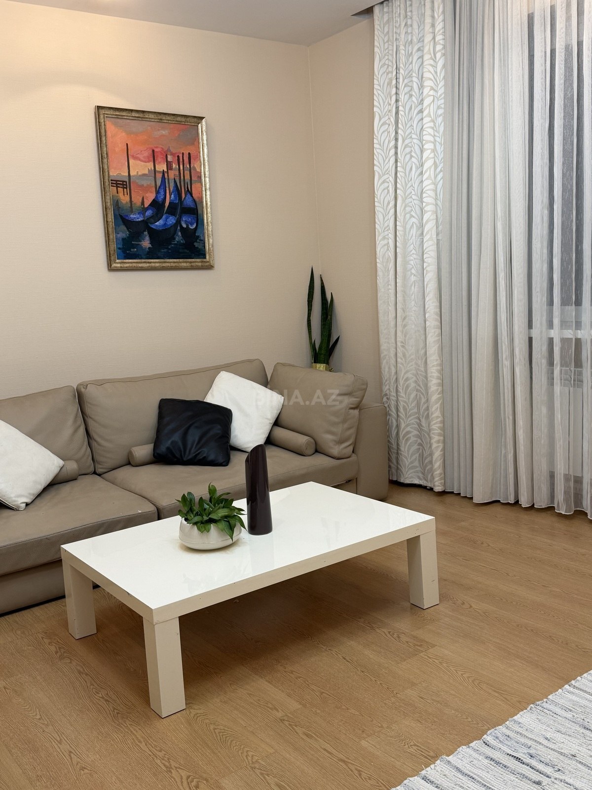 3 otaqlı Yeni tikili, 8 Noyabr m., Bakı