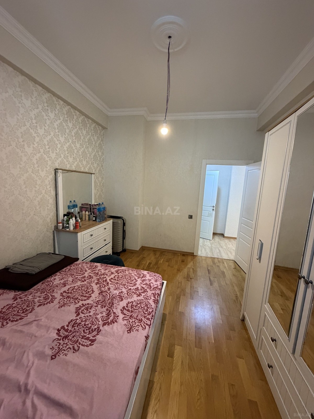 2 otaqlı Yeni tikili, Xırdalan